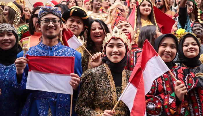 Multikultural Dalam Masyarakat