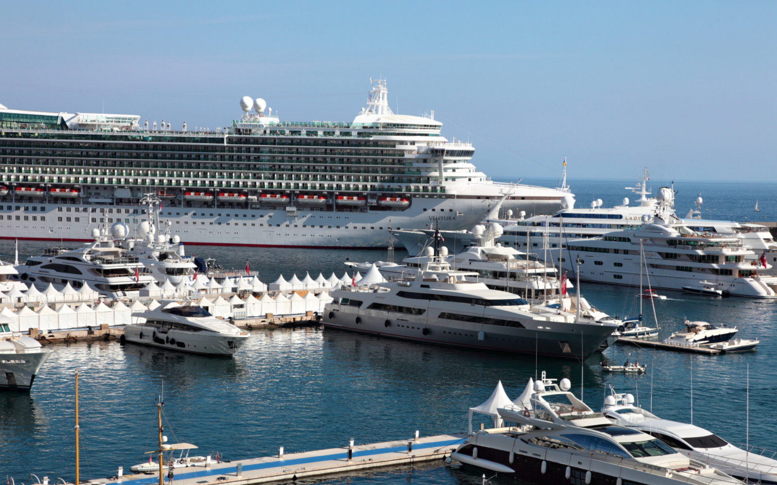 Archipelago dan Cruises